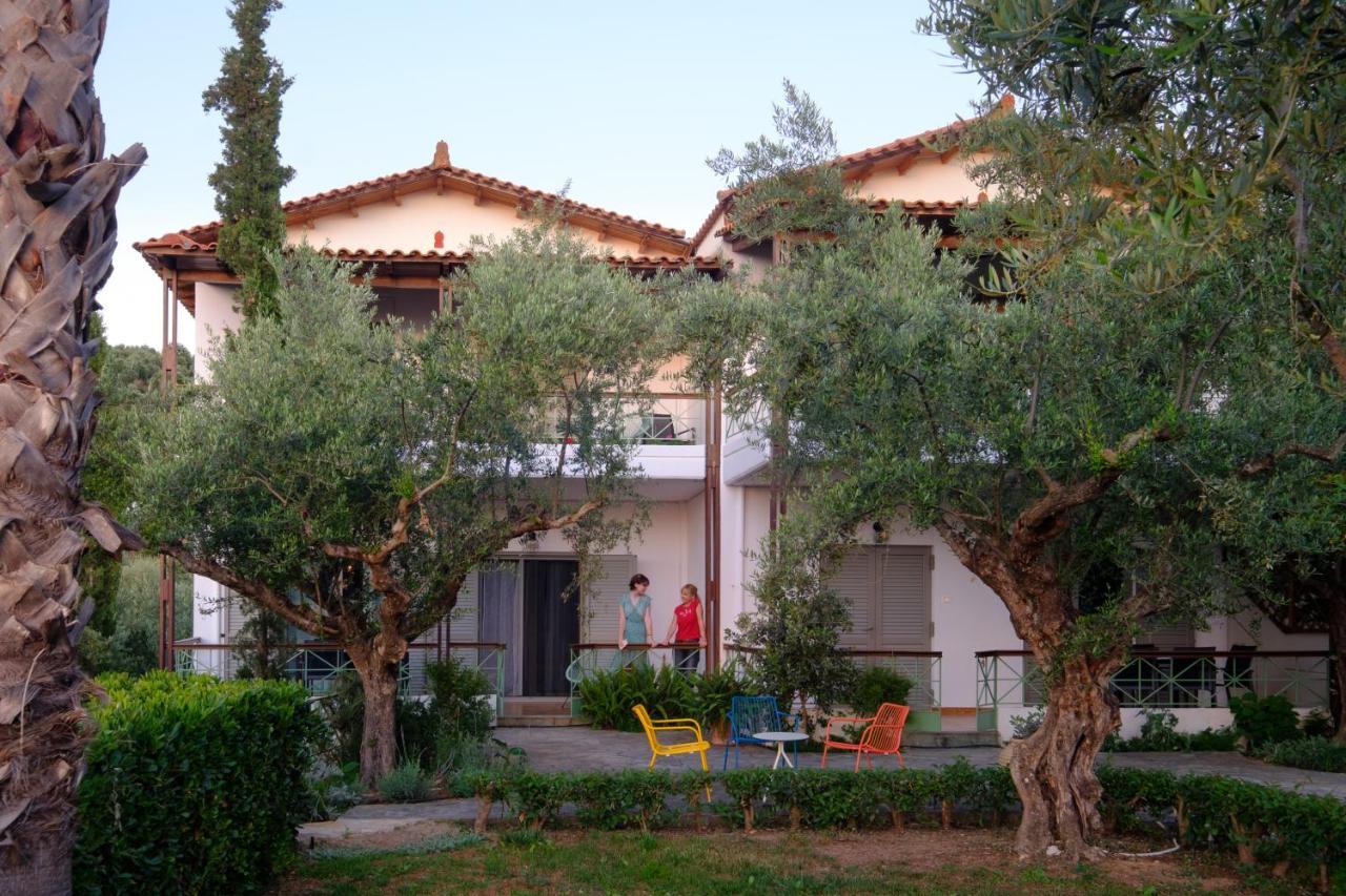 Panagea Holiday Apartments Kitriai Exterior photo