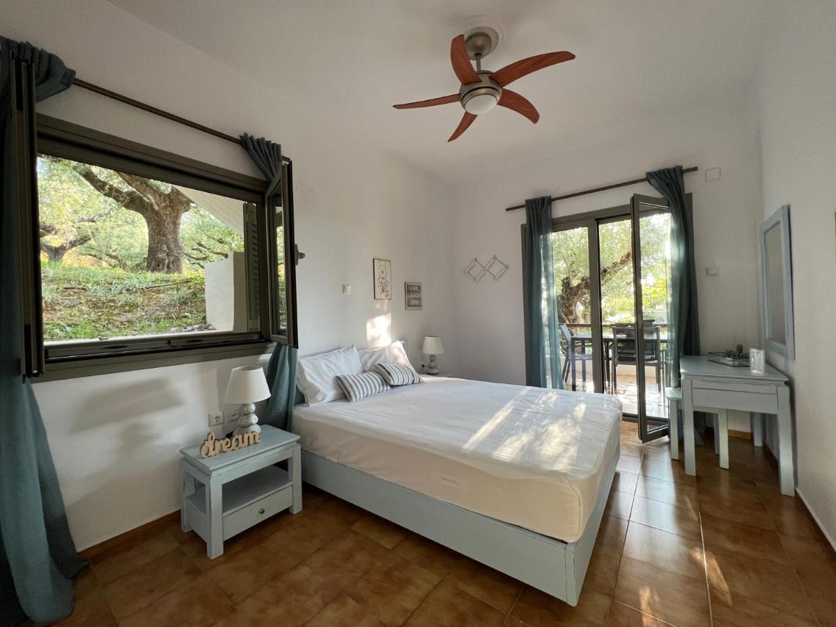 Panagea Holiday Apartments Kitriai Exterior photo