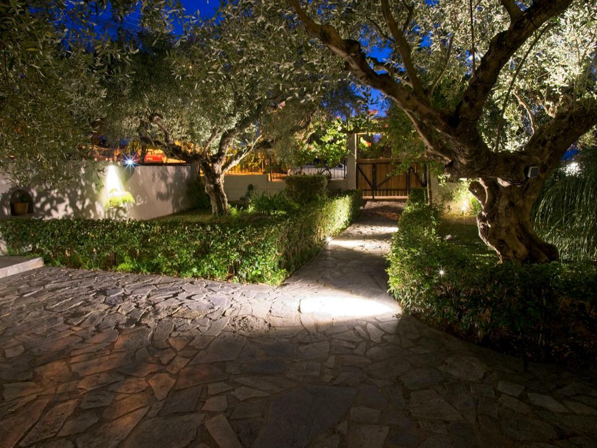 Panagea Holiday Apartments Kitriai Exterior photo